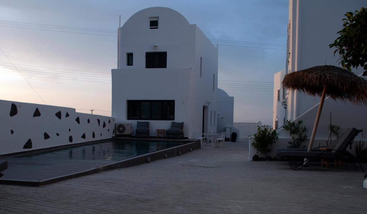Sun Springs Suites Kamari  Exterior photo